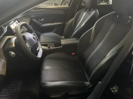 PEUGEOT 308 III - voiture d'occasion - Photo 17