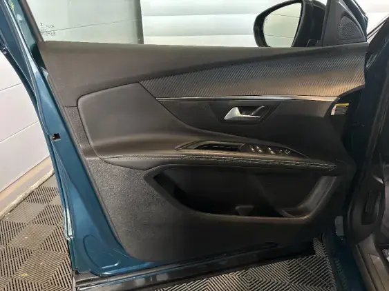 PEUGEOT 5008 II - voiture d'occasion - Photo 17