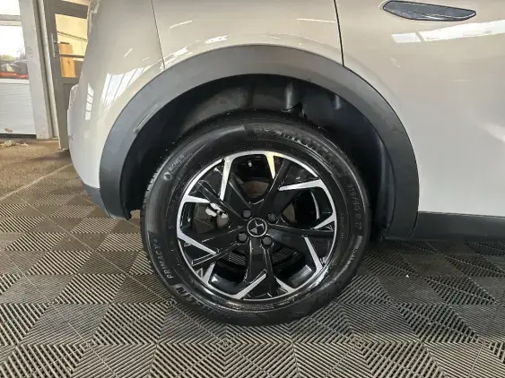 DS DS 3 CROSSBACK I - voiture d'occasion - Photo 24