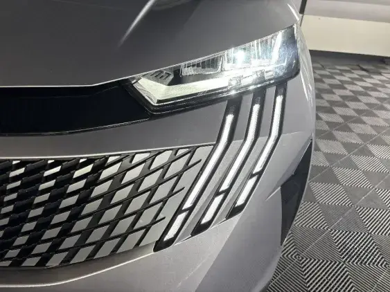 PEUGEOT 3008 ELECTRIQUE III - voiture d'occasion - Photo 19