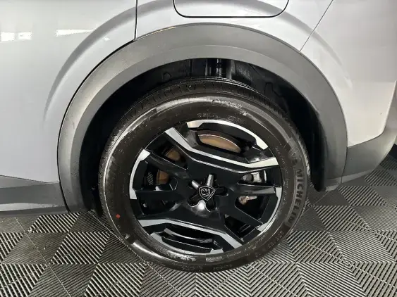 PEUGEOT 3008 ELECTRIQUE III - voiture d'occasion - Photo 21