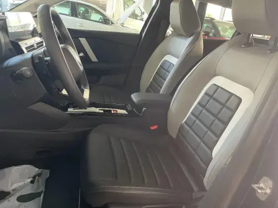 CITROEN C4 III - voiture d'occasion - Photo 15