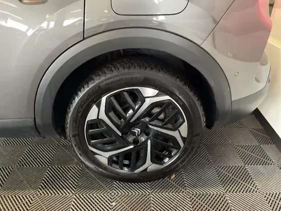 CITROEN C4 III - voiture d'occasion - Photo 23