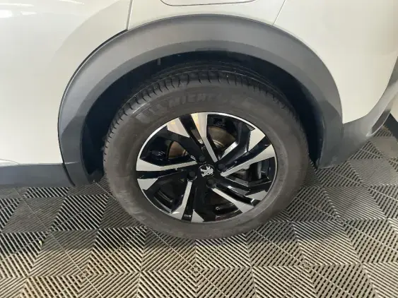 PEUGEOT 2008 ELECTRIQUE II - voiture d'occasion - Photo 22