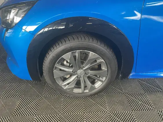 PEUGEOT 208 ELECTRIQUE II - voiture d'occasion - Photo 22