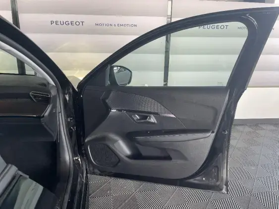 PEUGEOT 208 II - voiture d'occasion - Photo 19