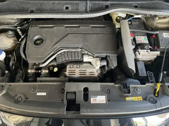 PEUGEOT 208 II - voiture d'occasion - Photo 20