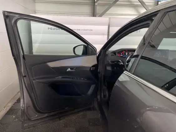PEUGEOT 3008 II - voiture d'occasion - Photo 18