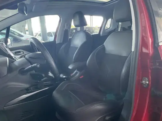 PEUGEOT 2008 - voiture d'occasion - Photo 17