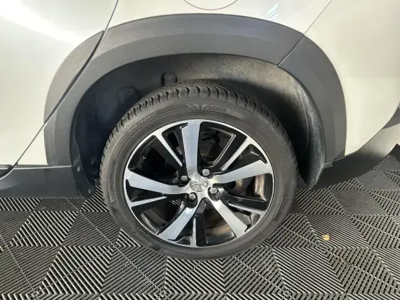 PEUGEOT 2008 - voiture d'occasion - Photo 23