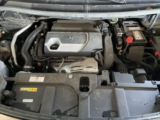 DS DS 7 CROSSBACK I - voiture d'occasion - Photo 20