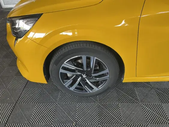 PEUGEOT 208 II - voiture d'occasion - Photo 22