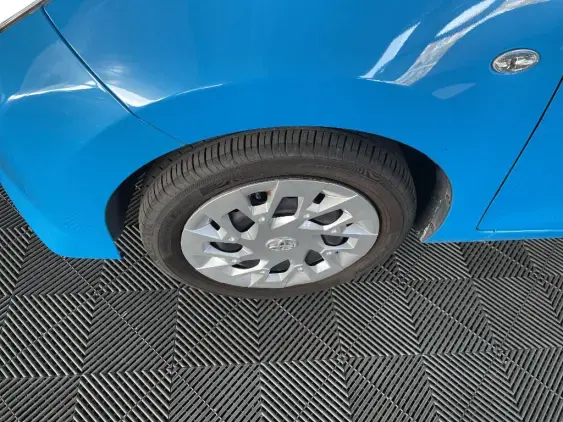 TOYOTA AYGO II - voiture d'occasion - Photo 22