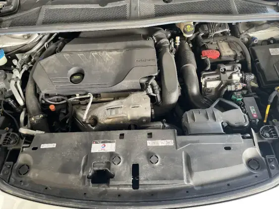 PEUGEOT 308 III - voiture d'occasion - Photo 20