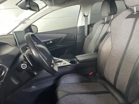PEUGEOT 3008 II - voiture d'occasion - Photo 17