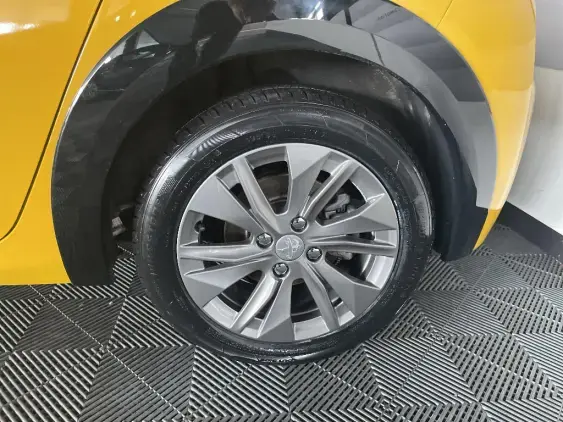 PEUGEOT 208 ELECTRIQUE II - voiture d'occasion - Photo 23