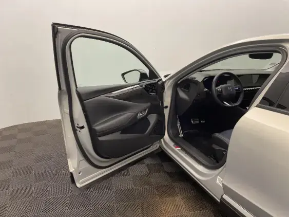 DS DS4 II - voiture d'occasion - Photo 17