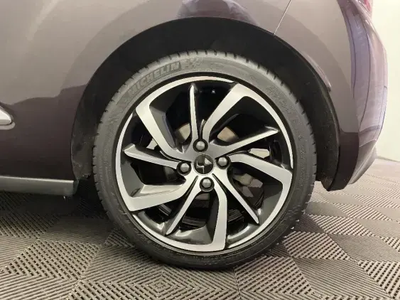 DS DS 3 - voiture d'occasion - Photo 22