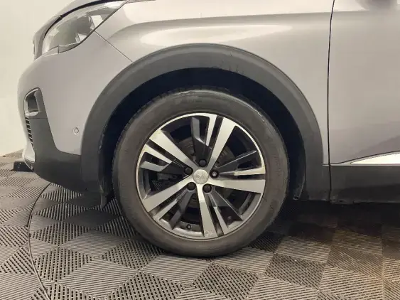 PEUGEOT 3008 II - voiture d'occasion - Photo 23