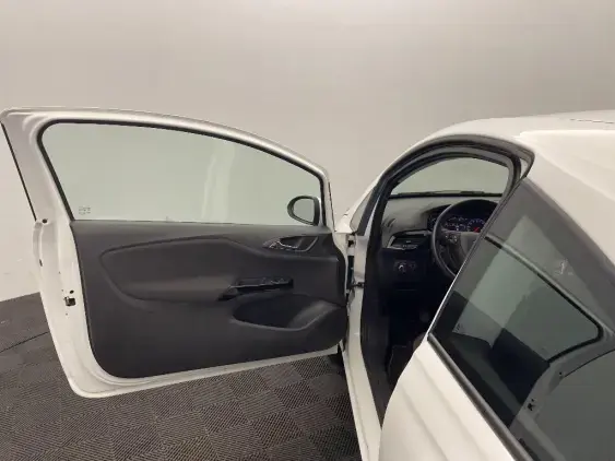 OPEL CORSA E - voiture d'occasion - Photo 19