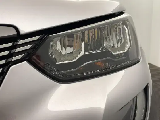 PEUGEOT 2008 II - voiture d'occasion - Photo 22