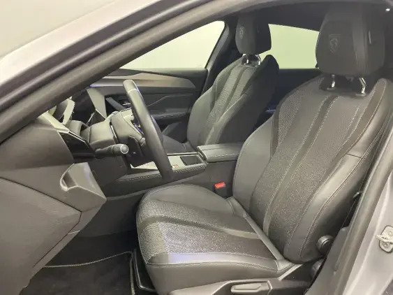 PEUGEOT 308 III - voiture d'occasion - Photo 18