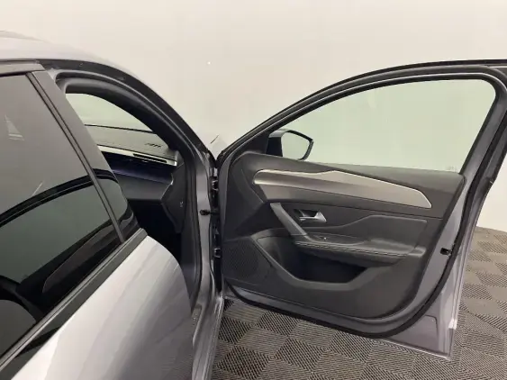 PEUGEOT 308 III - voiture d'occasion - Photo 20