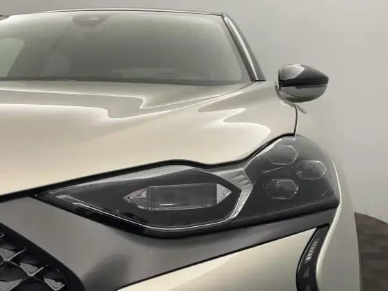 DS DS 3 CROSSBACK I - voiture d'occasion - Photo 21