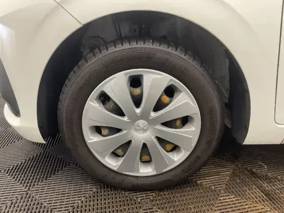 PEUGEOT 108 - voiture d'occasion - Photo 22