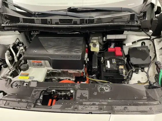 NISSAN LEAF II - voiture d'occasion - Photo 20