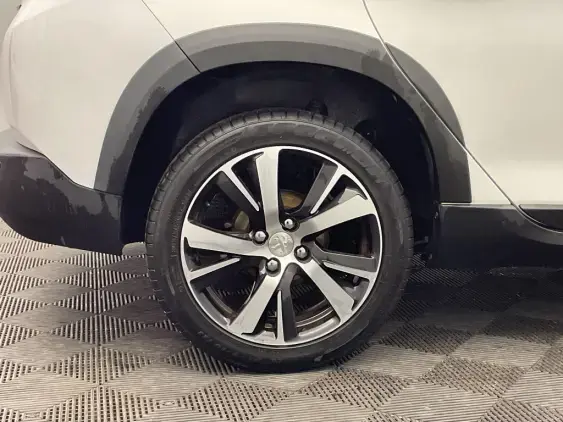 PEUGEOT 2008 - voiture d'occasion - Photo 25