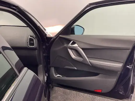 DS DS 5 - voiture d'occasion - Photo 18