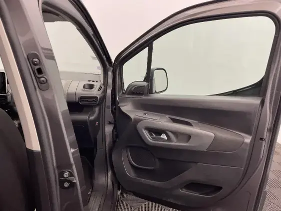 CITROEN BERLINGO III - voiture d'occasion - Photo 19