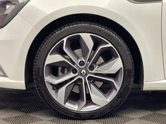 RENAULT MEGANE IV - voiture d'occasion - Photo 22