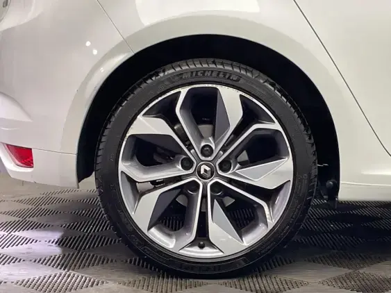 RENAULT MEGANE IV - voiture d'occasion - Photo 24