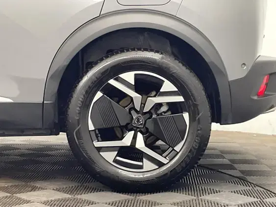 PEUGEOT 2008 II - voiture d'occasion - Photo 22