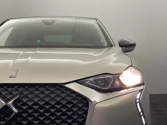 DS DS 3 CROSSBACK I - voiture d'occasion - Photo 21
