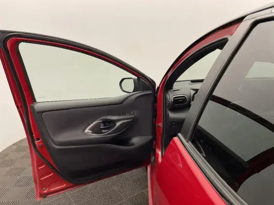 TOYOTA YARIS IV - voiture d'occasion - Photo 17