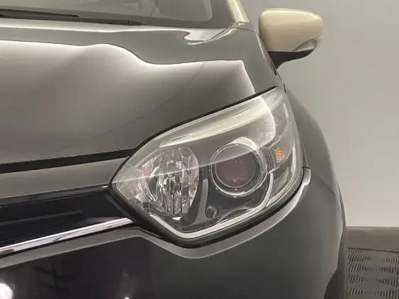 RENAULT CAPTUR - voiture d'occasion - Photo 21