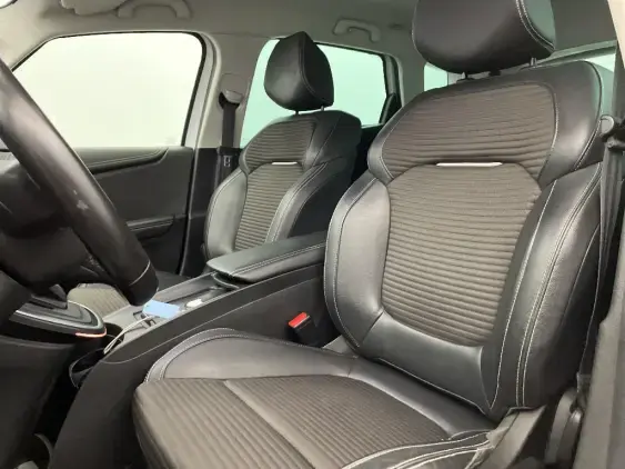 RENAULT SCENIC IV - voiture d'occasion - Photo 16