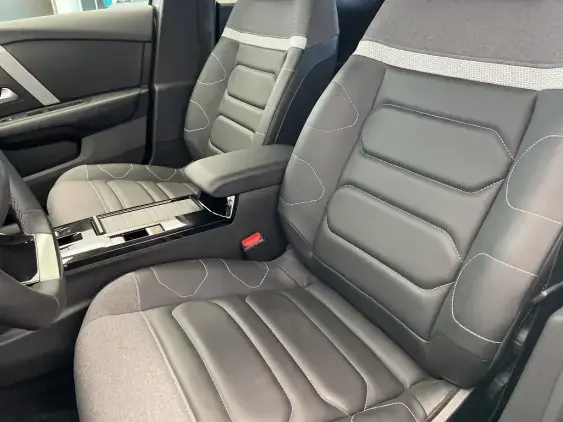 CITROEN C4 III - voiture d'occasion - Photo 18