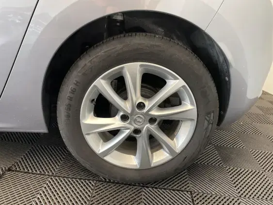 OPEL CORSA F - voiture d'occasion - Photo 22