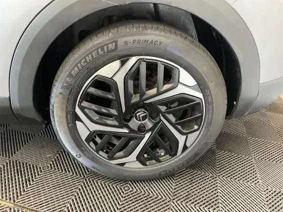 CITROEN C4 III - voiture d'occasion - Photo 22