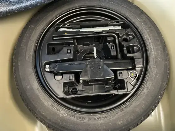 PEUGEOT 208 II - voiture d'occasion - Photo 16