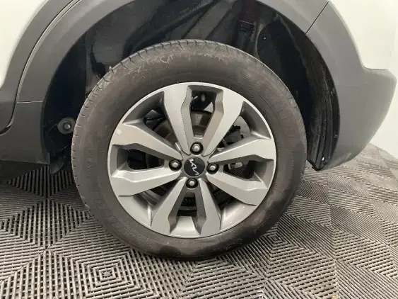 KIA STONIC - voiture d'occasion - Photo 23