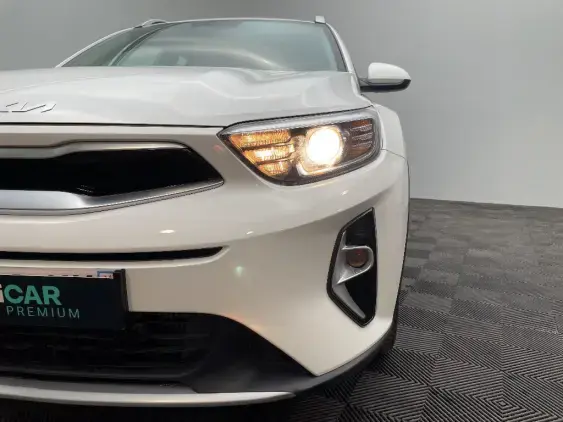 KIA STONIC - voiture d'occasion - Photo 21