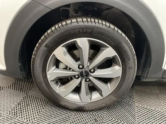 KIA STONIC - voiture d'occasion - Photo 22