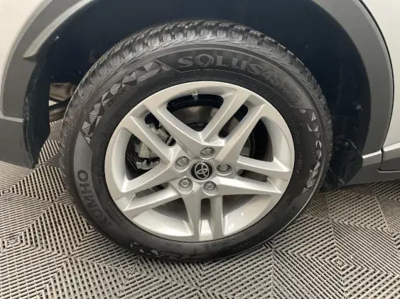 TOYOTA C-HR - voiture d'occasion - Photo 25