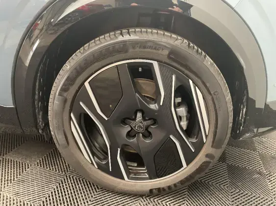 PEUGEOT 3008 ELECTRIQUE III - voiture d'occasion - Photo 21