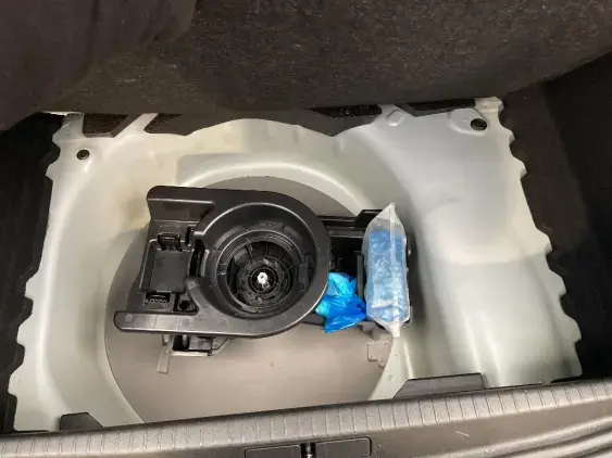 PEUGEOT 208 II - voiture d'occasion - Photo 17